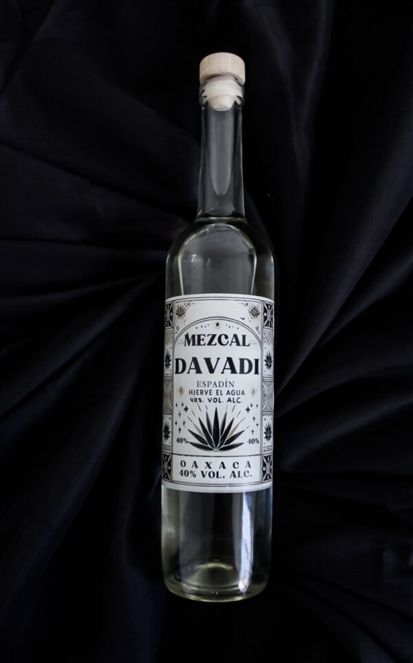 Botella Mezcal Espadín Joven Davadi 750 ml